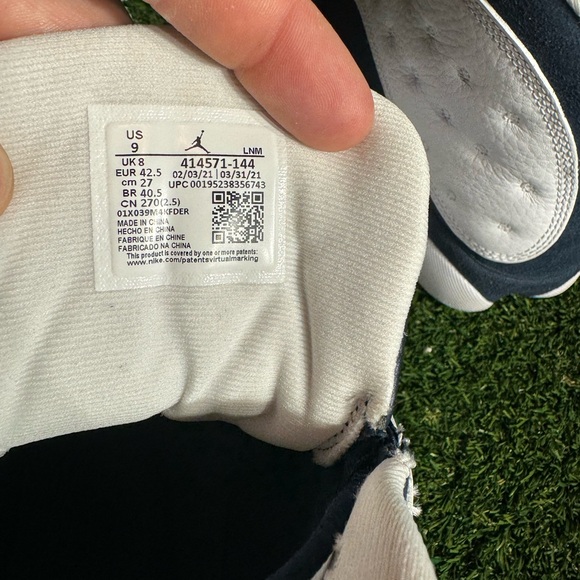 Mens Jordan 13s - Picture 10 of 10